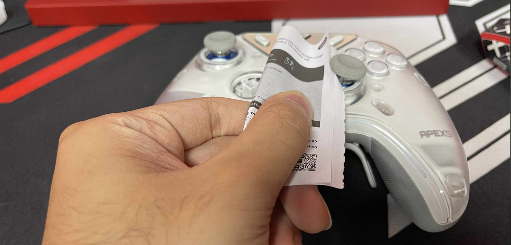 Lực joystick nặng nhất